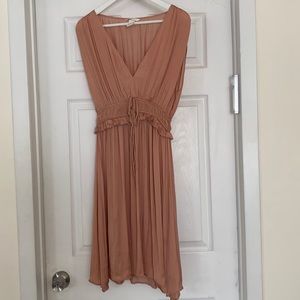 Peach/Blush/Nude ruched sleeveless Silky H&M dress, size 8 (runs small)